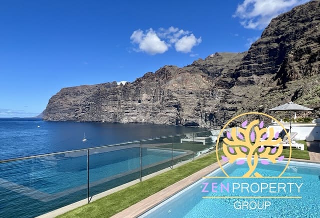 3 sovrum Villa till salu i Los Gigantes, Santiago del Teide med pool garage - 3 450 000 € (Ref: 9893171)