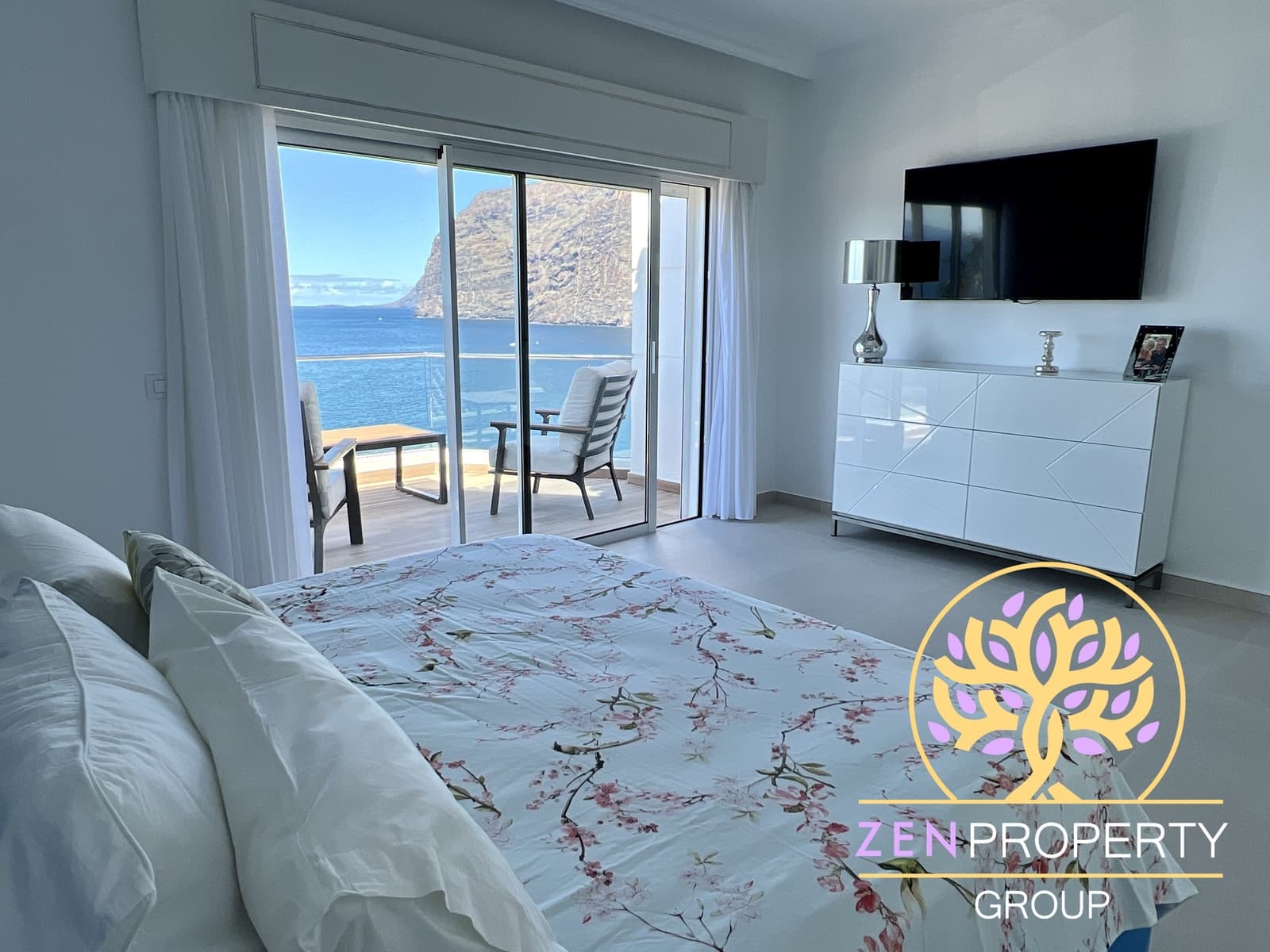 3 sovrum Villa till salu i Los Gigantes med pool garage - 3 450 000 € (Ref: 9893171)