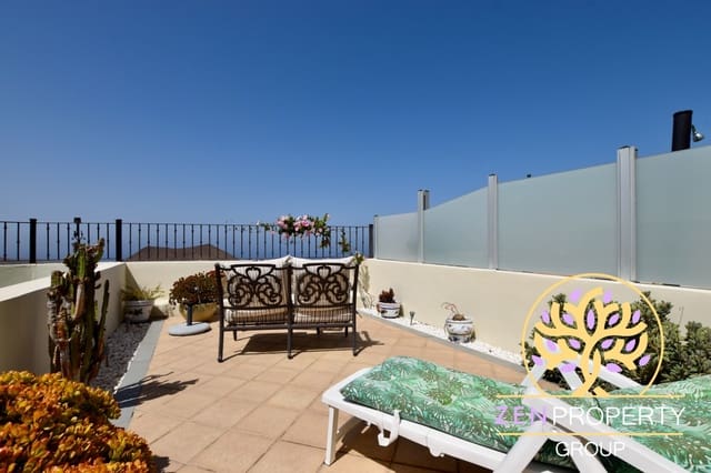3 quarto Casa em Banda para venda em Chayofa, Arona com garagem - 449 000 € (Ref: 9961492)