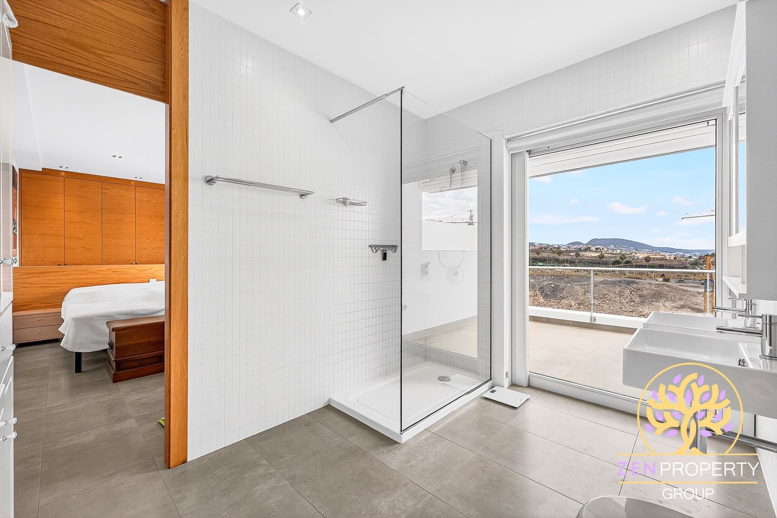 3 camera da letto Attico in vendita in La Caleta Adeje con piscina garage - 2.795.000 € (Rif: 9999400)