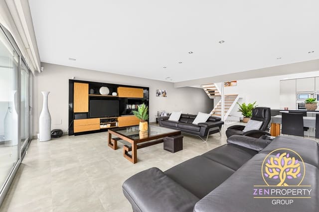 3 soverom Penthouse til salgs i La Caleta Adeje, Adeje med svømmebasseng garasje - € 2 795 000 (Ref: 9999400)
