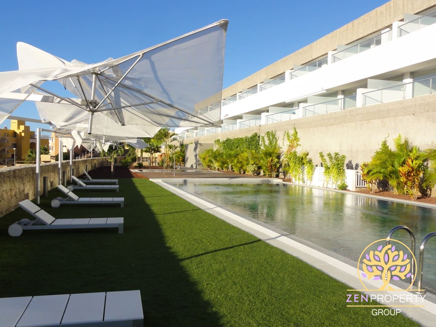 3 camera da letto Attico in vendita in La Caleta Adeje con piscina garage - 2.795.000 € (Rif: 9999400)