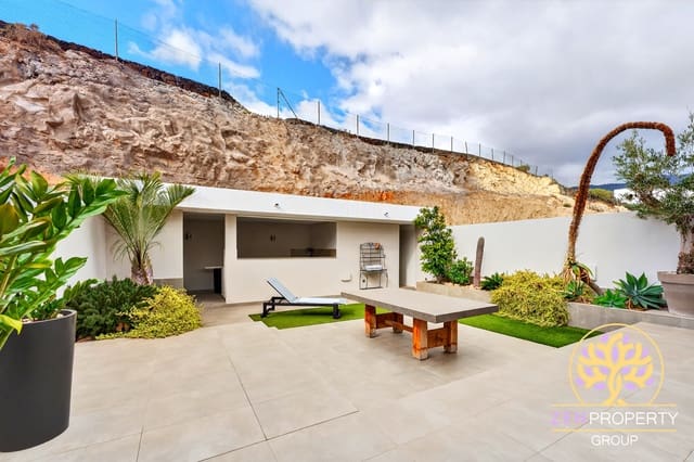 3 soverom Penthouse til salgs i La Caleta Adeje, Adeje med svømmebasseng garasje - € 2 795 000 (Ref: 9999400)