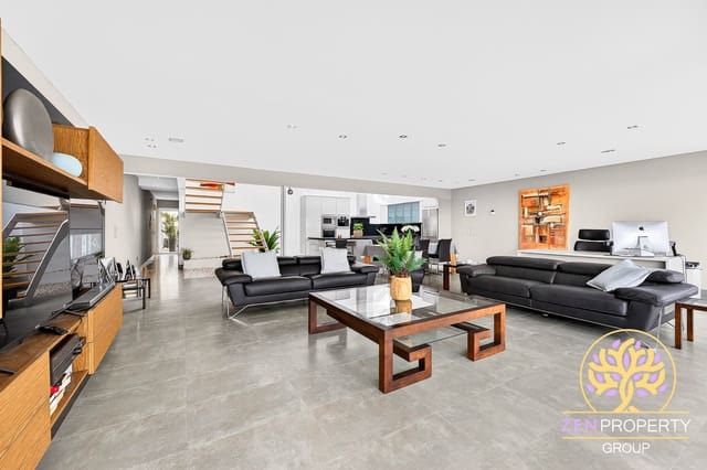 3 soverom Penthouse til salgs i La Caleta Adeje, Adeje med svømmebasseng garasje - € 2 795 000 (Ref: 9999400)