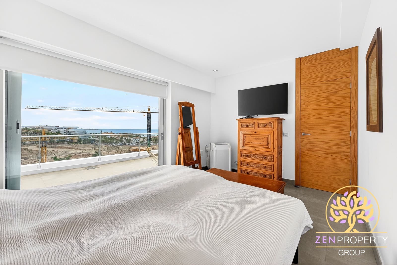 3 camera da letto Attico in vendita in La Caleta Adeje con piscina garage - 2.795.000 € (Rif: 9999400)