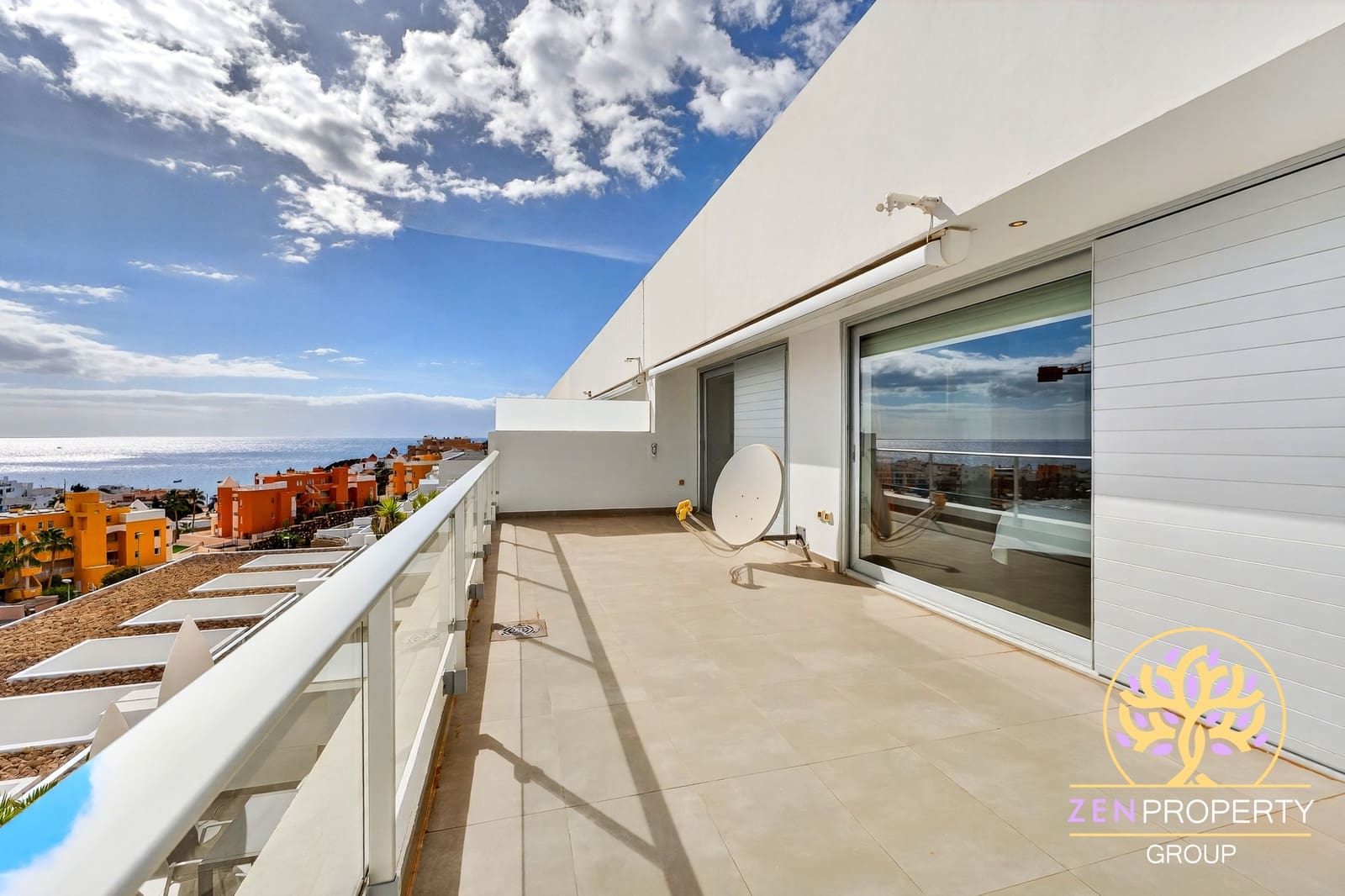 3 camera da letto Attico in vendita in La Caleta Adeje con piscina garage - 2.795.000 € (Rif: 9999400)