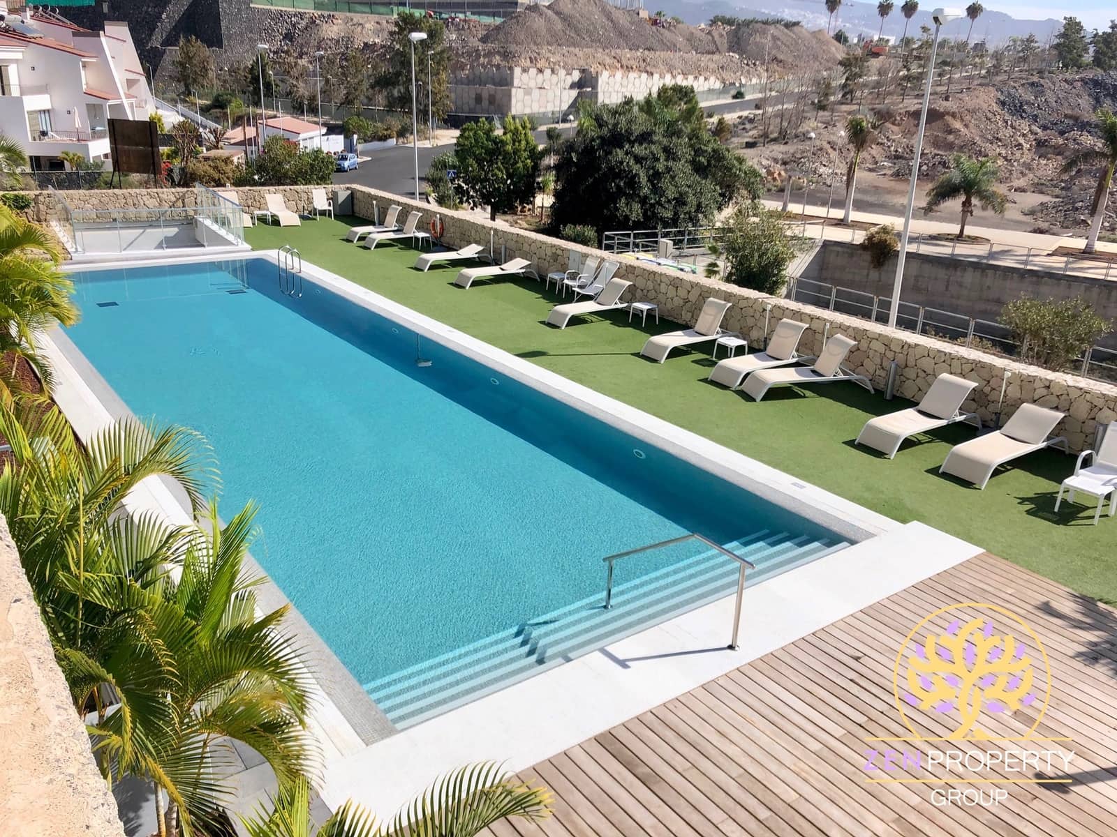3 camera da letto Attico in vendita in La Caleta Adeje con piscina garage - 2.795.000 € (Rif: 9999400)