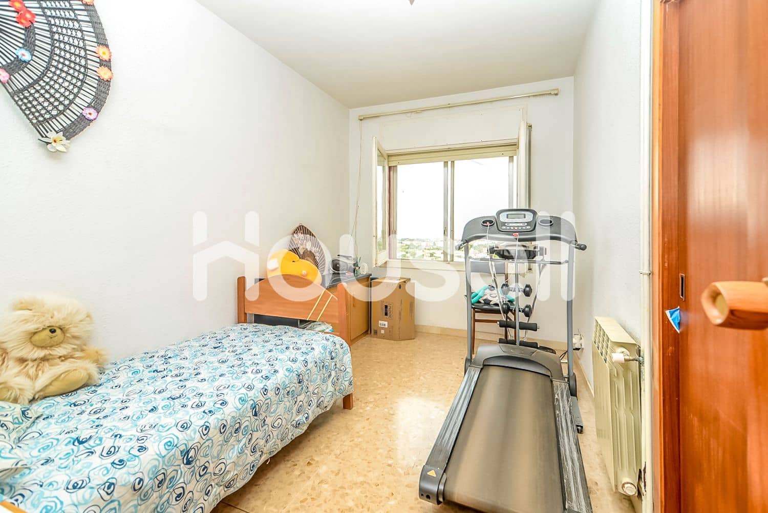 12 bedroom Villa for sale in Pineda de Mar with pool garage € 679,000