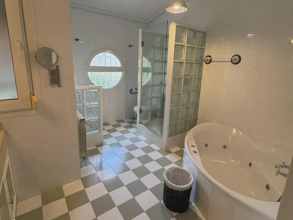 4 bedroom Terraced Villa for sale in Galapagar with pool garage - € 675,000 (Ref: 10004658)