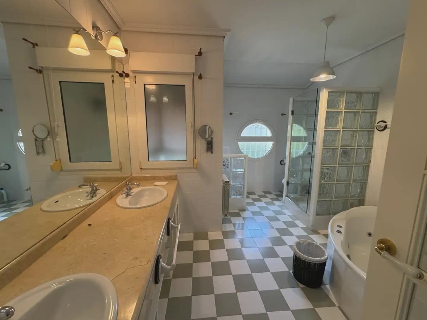 4 bedroom Terraced Villa for sale in Galapagar with pool garage - € 675,000 (Ref: 10004658)