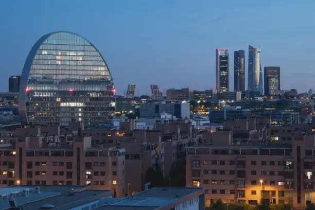5 quarto Penthouse para venda em Madrid cidade com piscina garagem - 10 500 000 € (Ref: 10078795)