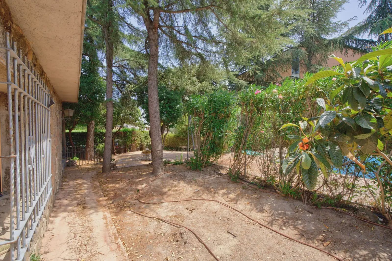 6 quarto Moradia para arrendar em Torrelodones com piscina garagem - 3 000 € (Ref: 10093832)