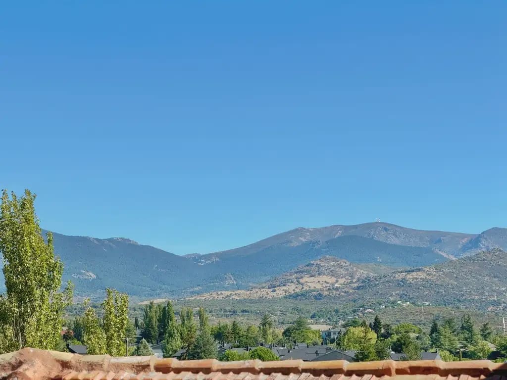 3 chambre Villa/Maison Semi-Mitoyenne à vendre à Guadarrama avec garage - 245 000 € (Ref: 10113306)