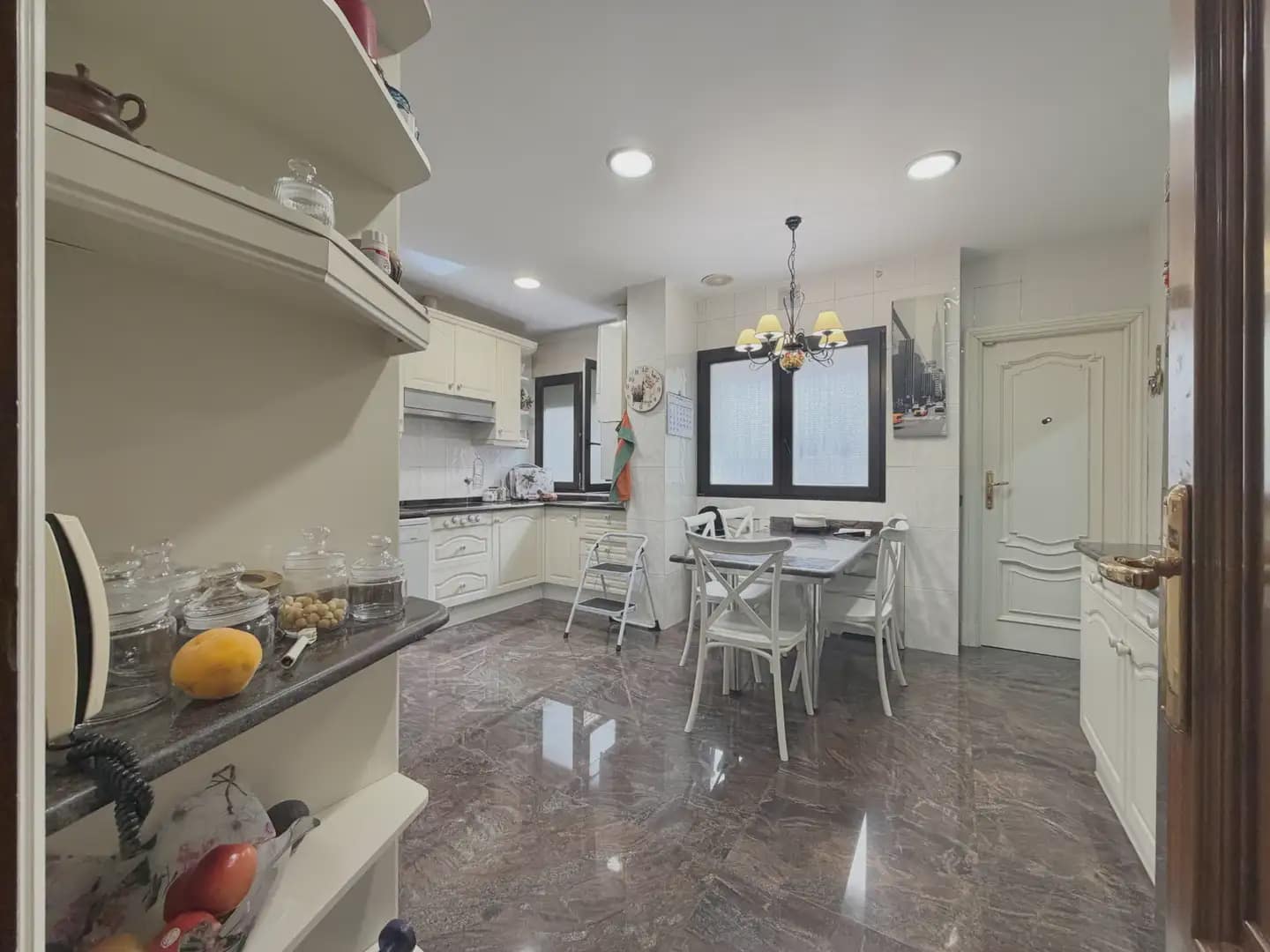 3 quarto Apartamento para venda em Madrid cidade - 1 395 000 € (Ref: 10120567)