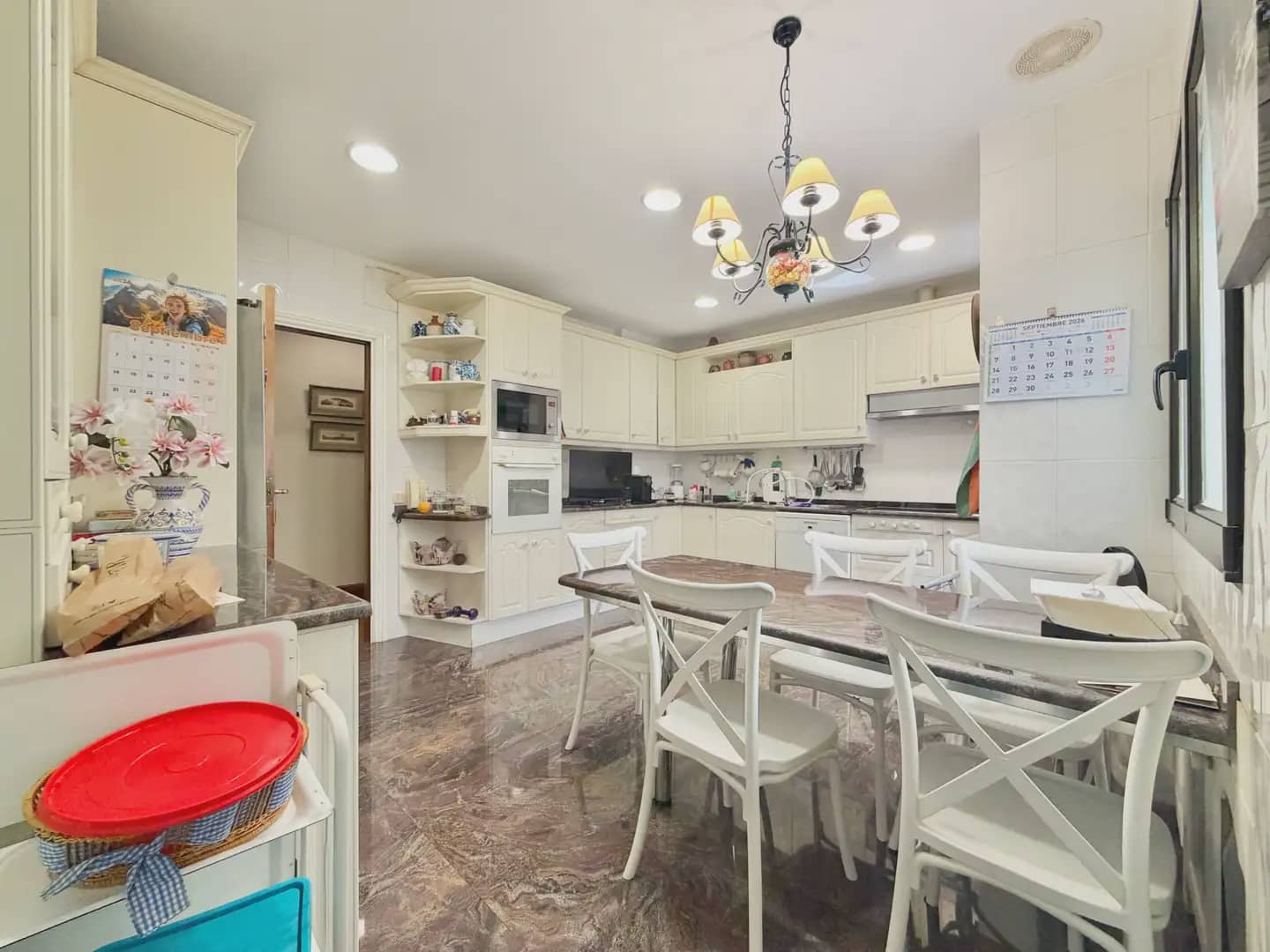3 quarto Apartamento para venda em Madrid cidade - 1 395 000 € (Ref: 10120567)
