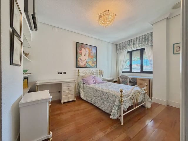 3 quarto Apartamento para venda em Hispanoamérica, Madrid cidade - 1 395 000 € (Ref: 10120567)