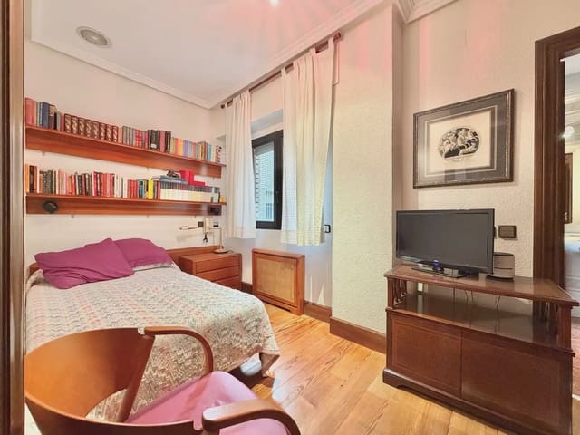 3 quarto Apartamento para venda em Hispanoamérica, Madrid cidade - 1 395 000 € (Ref: 10120567)
