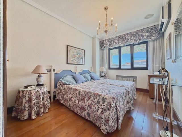 3 quarto Apartamento para venda em Hispanoamérica, Madrid cidade - 1 395 000 € (Ref: 10120567)