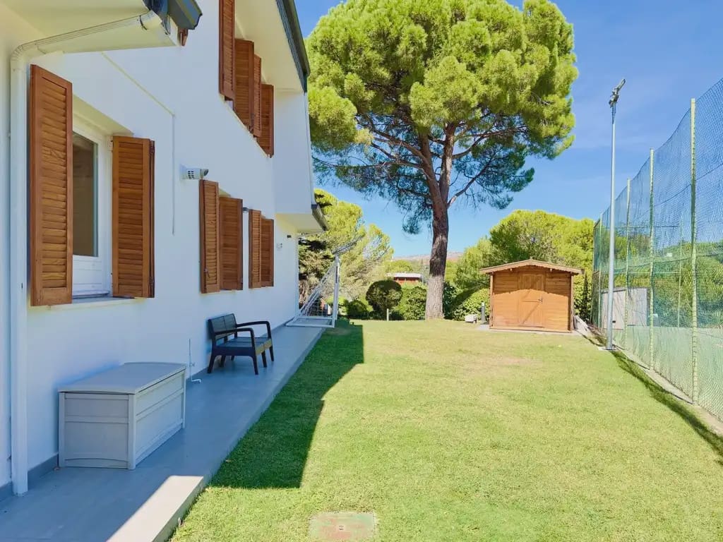 6 chambre Villa/Maison à vendre à Las Rozas de Madrid avec piscine garage - 2 750 000 € (Ref: 10124797)