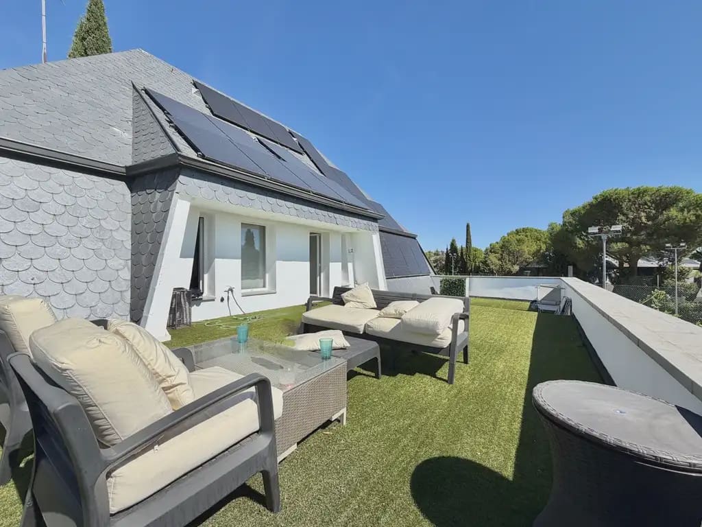 6 chambre Villa/Maison à vendre à Las Rozas de Madrid avec piscine garage - 2 750 000 € (Ref: 10124797)