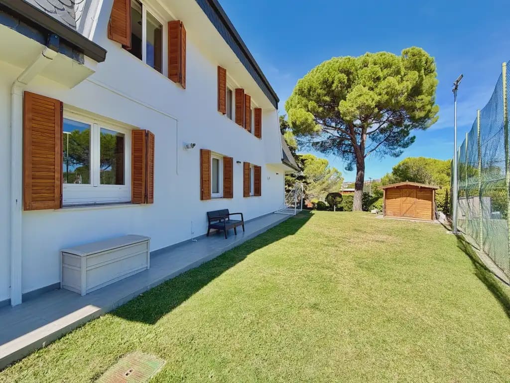 6 chambre Villa/Maison à vendre à Las Rozas de Madrid avec piscine garage - 2 750 000 € (Ref: 10124797)