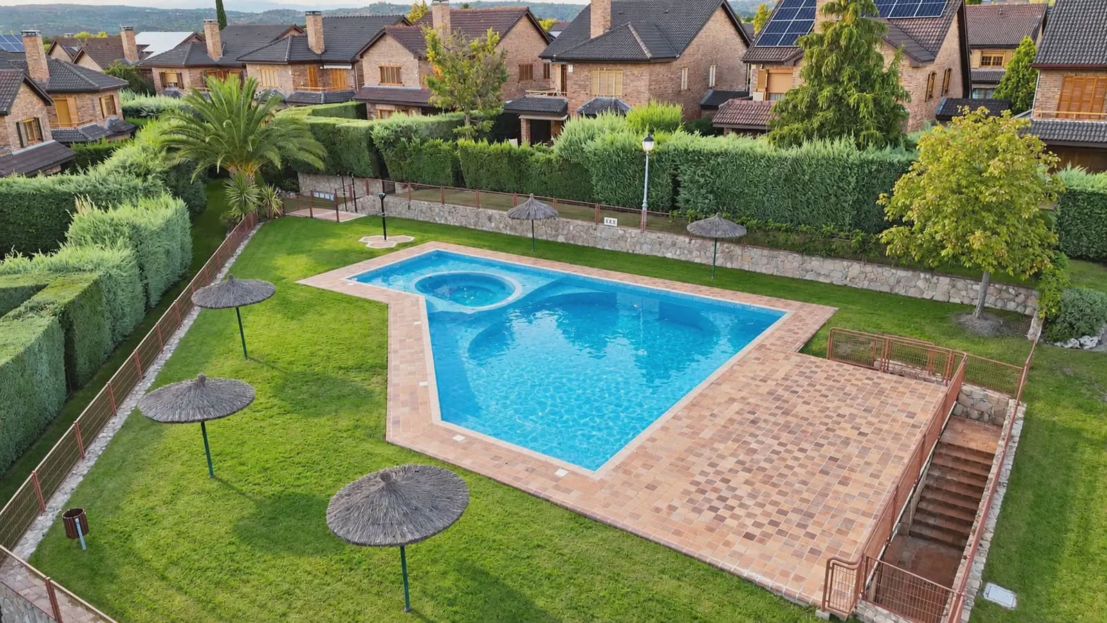 6 camera da letto Villa in vendita in Las Rozas de Madrid con piscina garage - 1.090.000 € (Rif: 10154119)