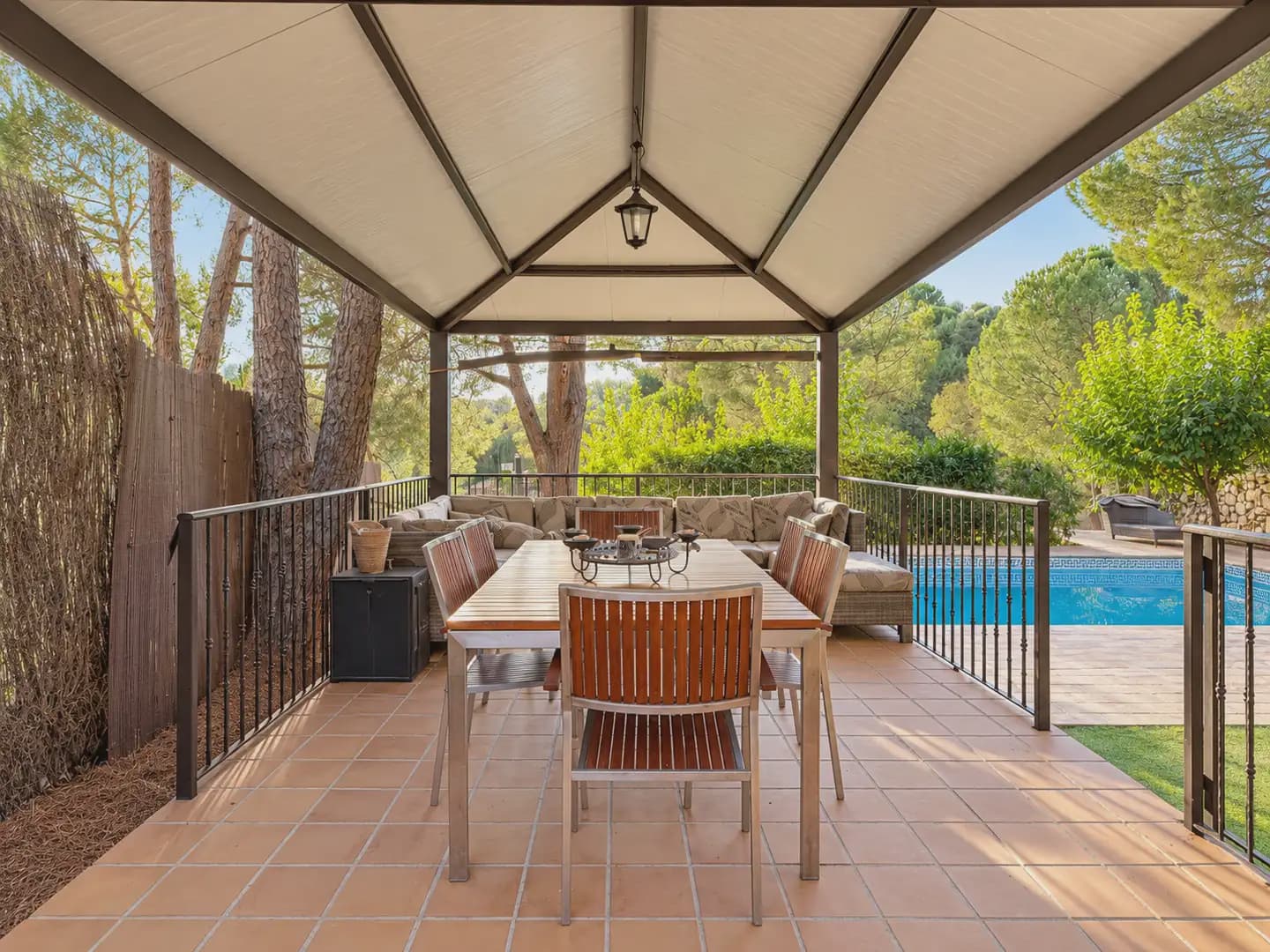 5 soverom Villa til salgs i Torrelodones med svømmebasseng garasje - € 995 000 (Ref: 10160285)