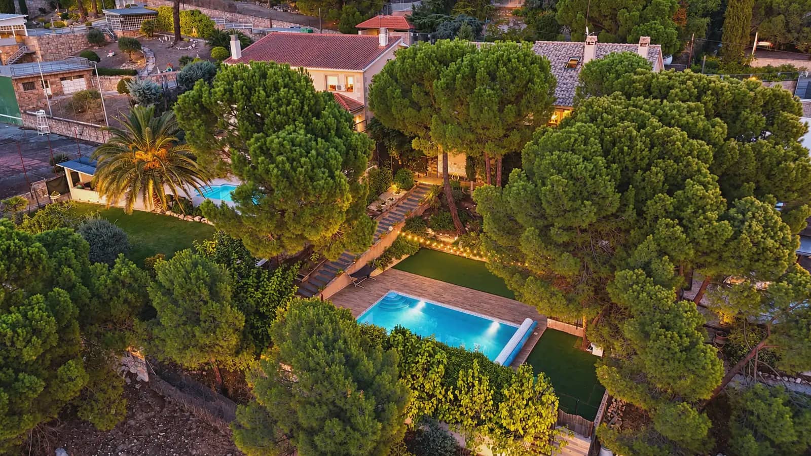5 soverom Villa til salgs i Torrelodones med svømmebasseng garasje - € 995 000 (Ref: 10160285)