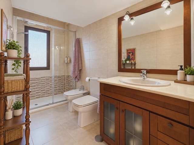 3 chambre Appartement à vendre à Las Rozas de Madrid avec piscine garage - 720 000 € (Ref: 10165457)