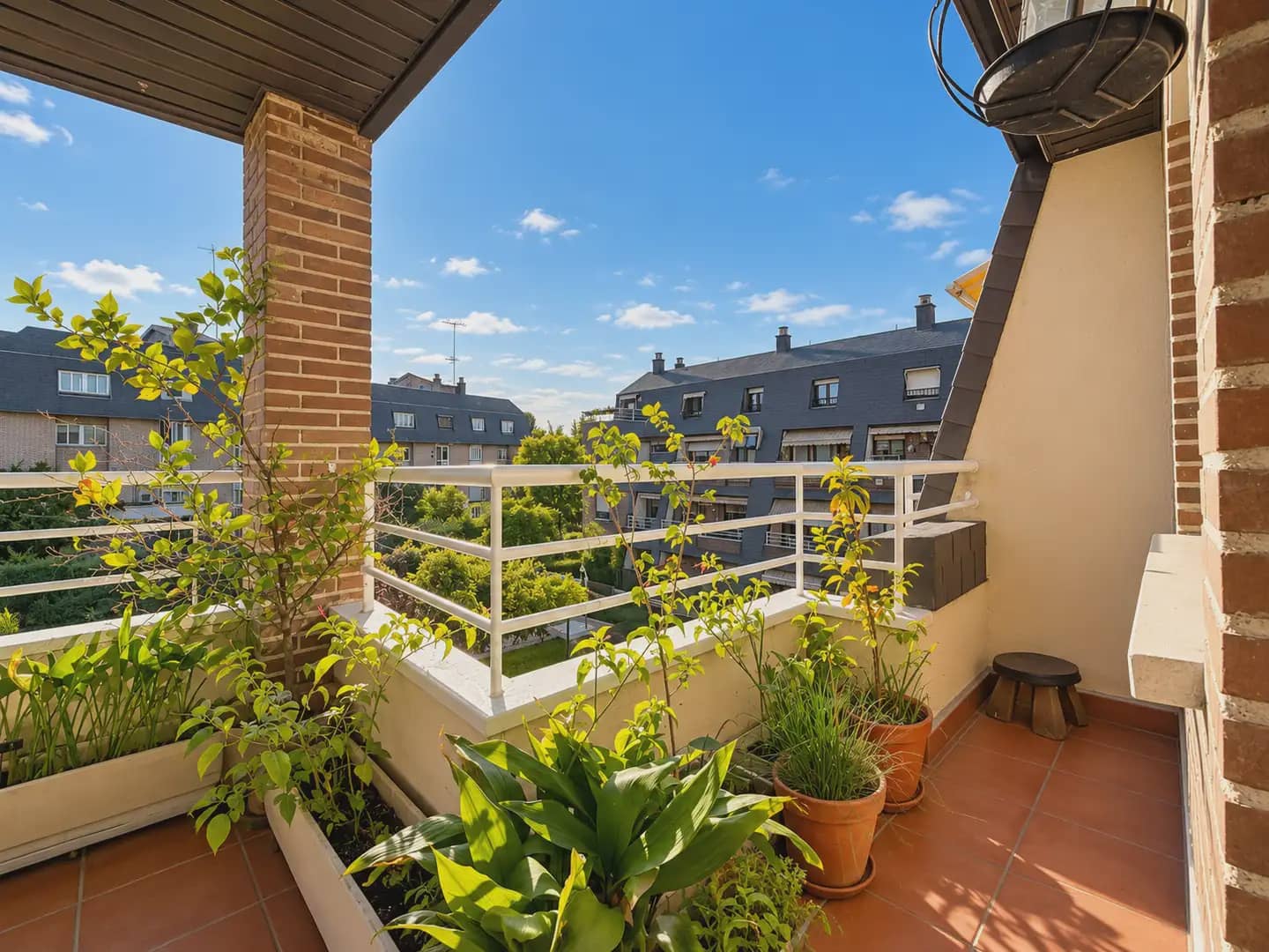 3 chambre Appartement à vendre à Las Rozas de Madrid avec piscine garage - 720 000 € (Ref: 10165457)