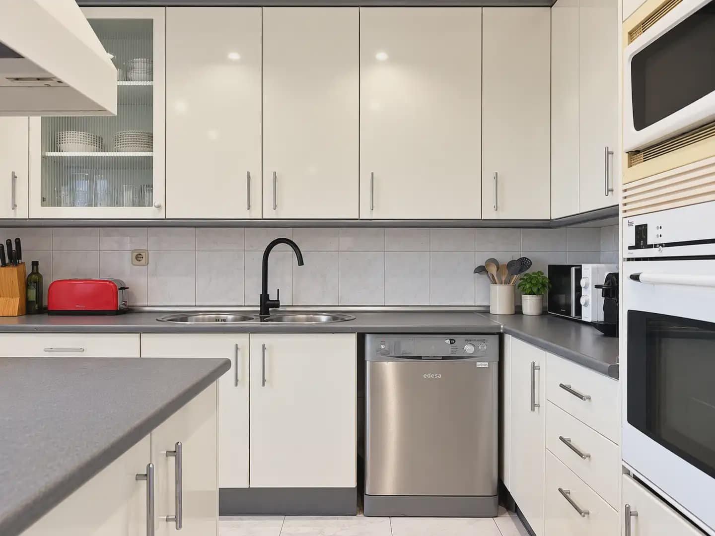 3 chambre Appartement à vendre à Las Rozas de Madrid avec piscine garage - 720 000 € (Ref: 10165457)