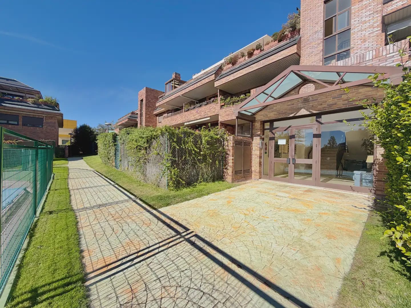3 slaapkamer Flat te koop in Las Rozas de Madrid met zwembad garage - € 770.000 (Ref: 10179404)