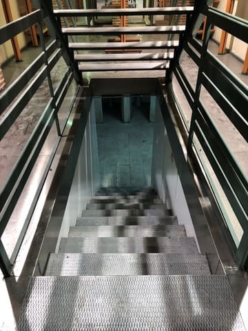 Commercial for sale in Alcorcón - € 254,000 (Ref: 6665604)