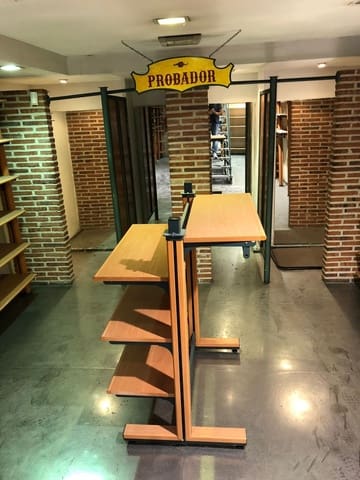 Commercial for sale in Alcorcón - € 254,000 (Ref: 6665604)