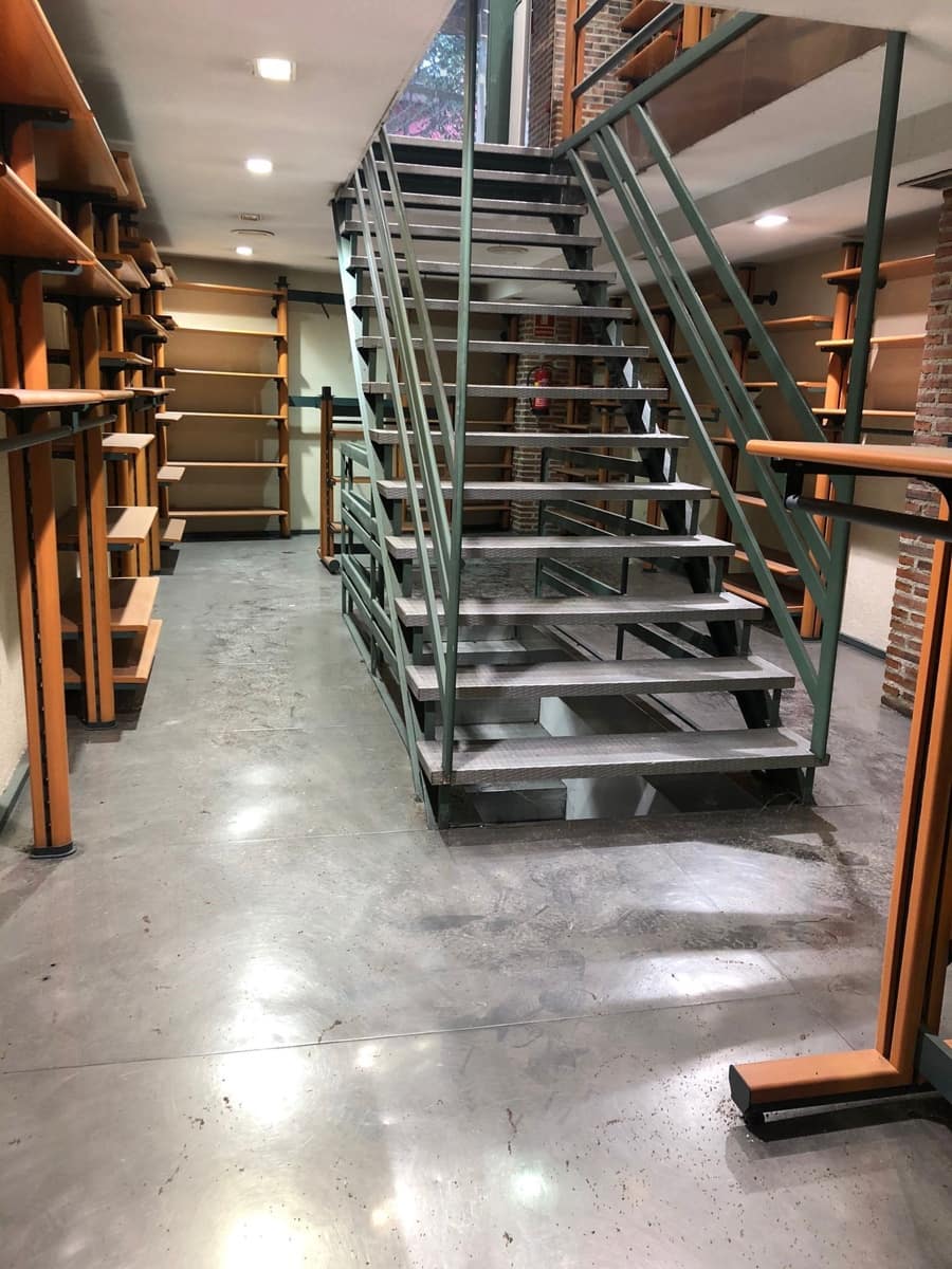 Commercial for sale in Alcorcon - € 254,000 (Ref: 6665604)