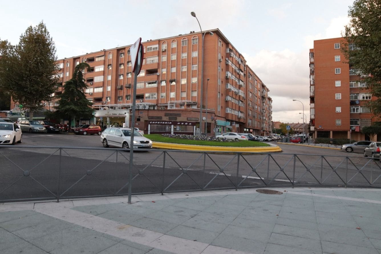 Erhverv til salg i Fuenlabrada - € 92.500 (Ref: 6665621)