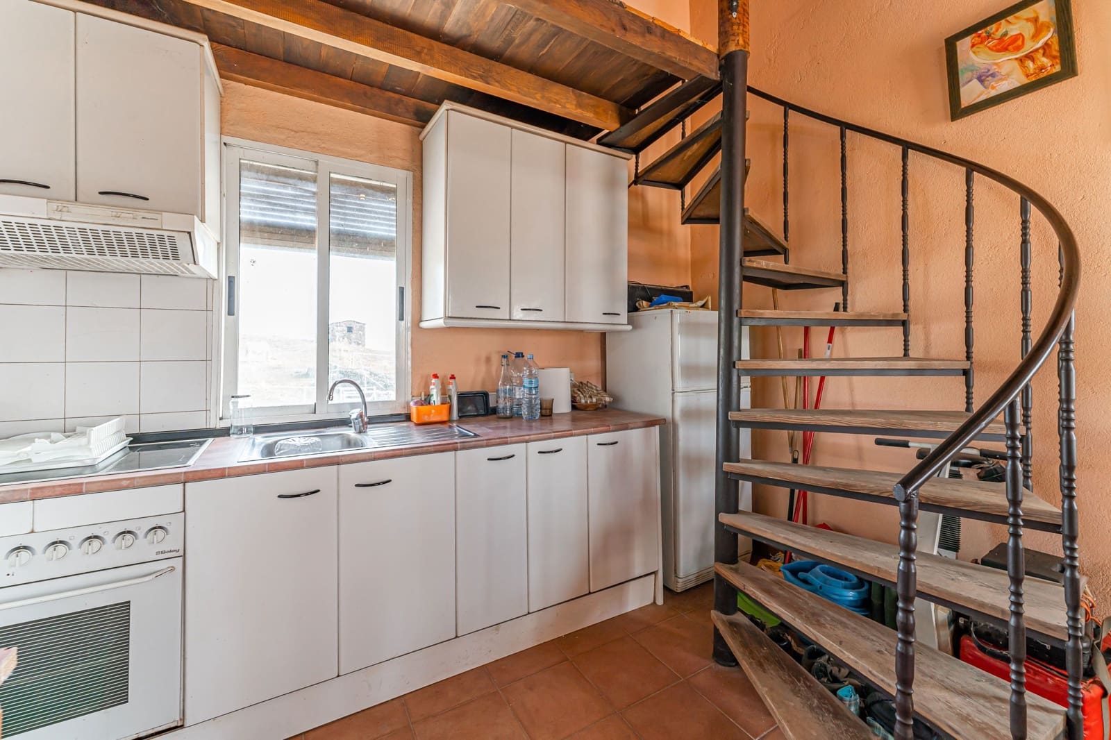 2 soveværelse Finca/Landehus til salg i Toledo by med swimmingpool garage - € 670.000 (Ref: 6665791)