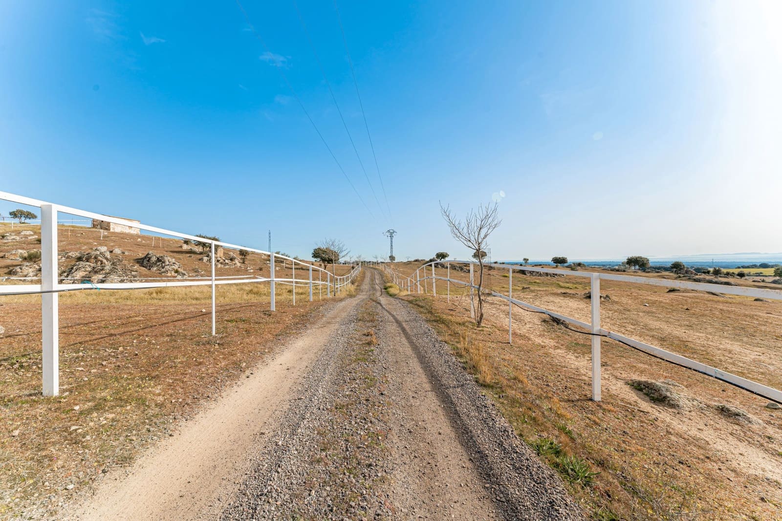 2 soveværelse Finca/Landehus til salg i Toledo by med swimmingpool garage - € 670.000 (Ref: 6665791)