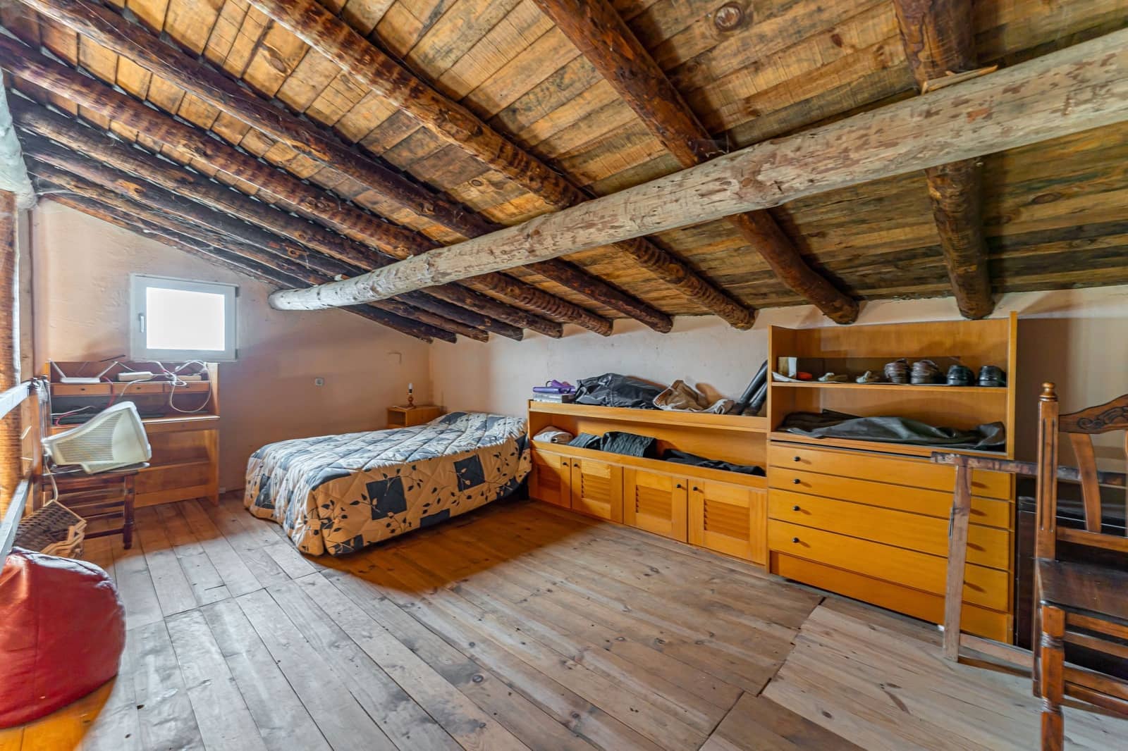 2 soveværelse Finca/Landehus til salg i Toledo by med swimmingpool garage - € 670.000 (Ref: 6665791)