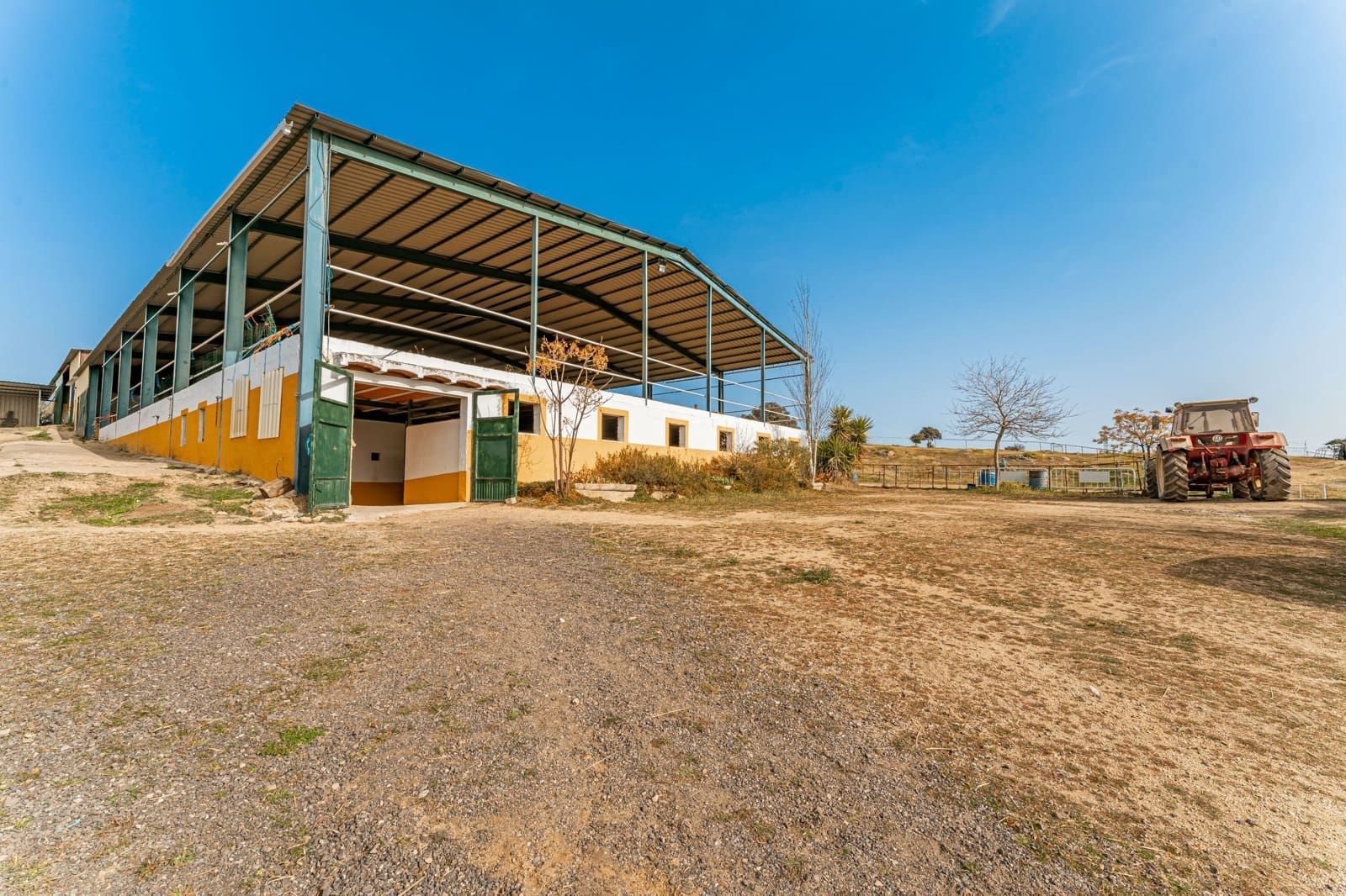 2 soveværelse Finca/Landehus til salg i Toledo by med swimmingpool garage - € 670.000 (Ref: 6665791)