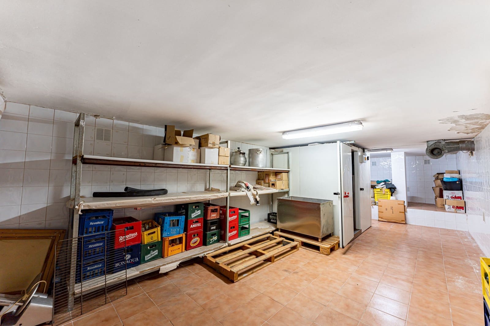 Erhverv til salg i Fuenlabrada - € 465.000 (Ref: 7009287)