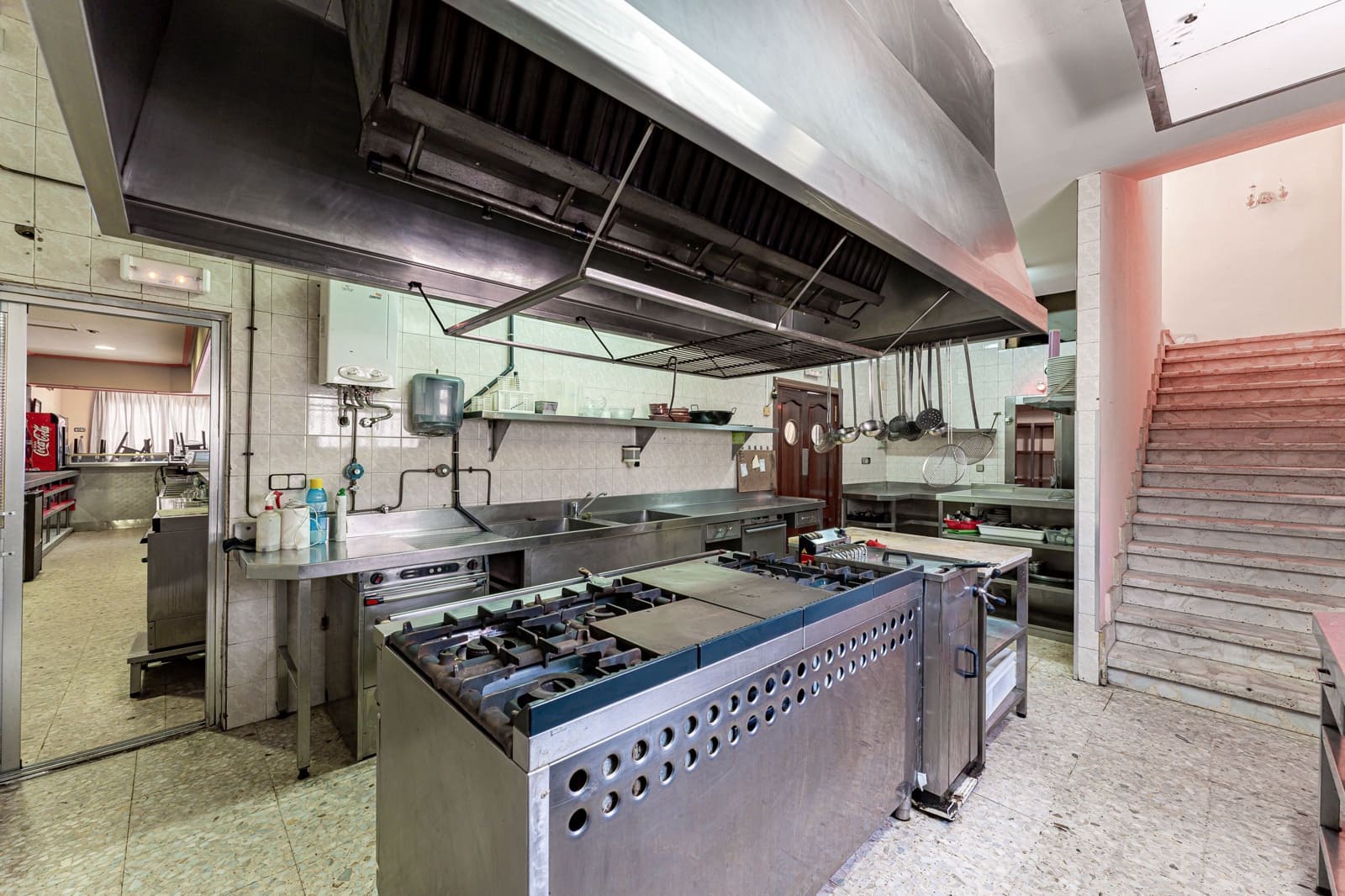 Erhverv til salg i Fuenlabrada - € 465.000 (Ref: 7009287)