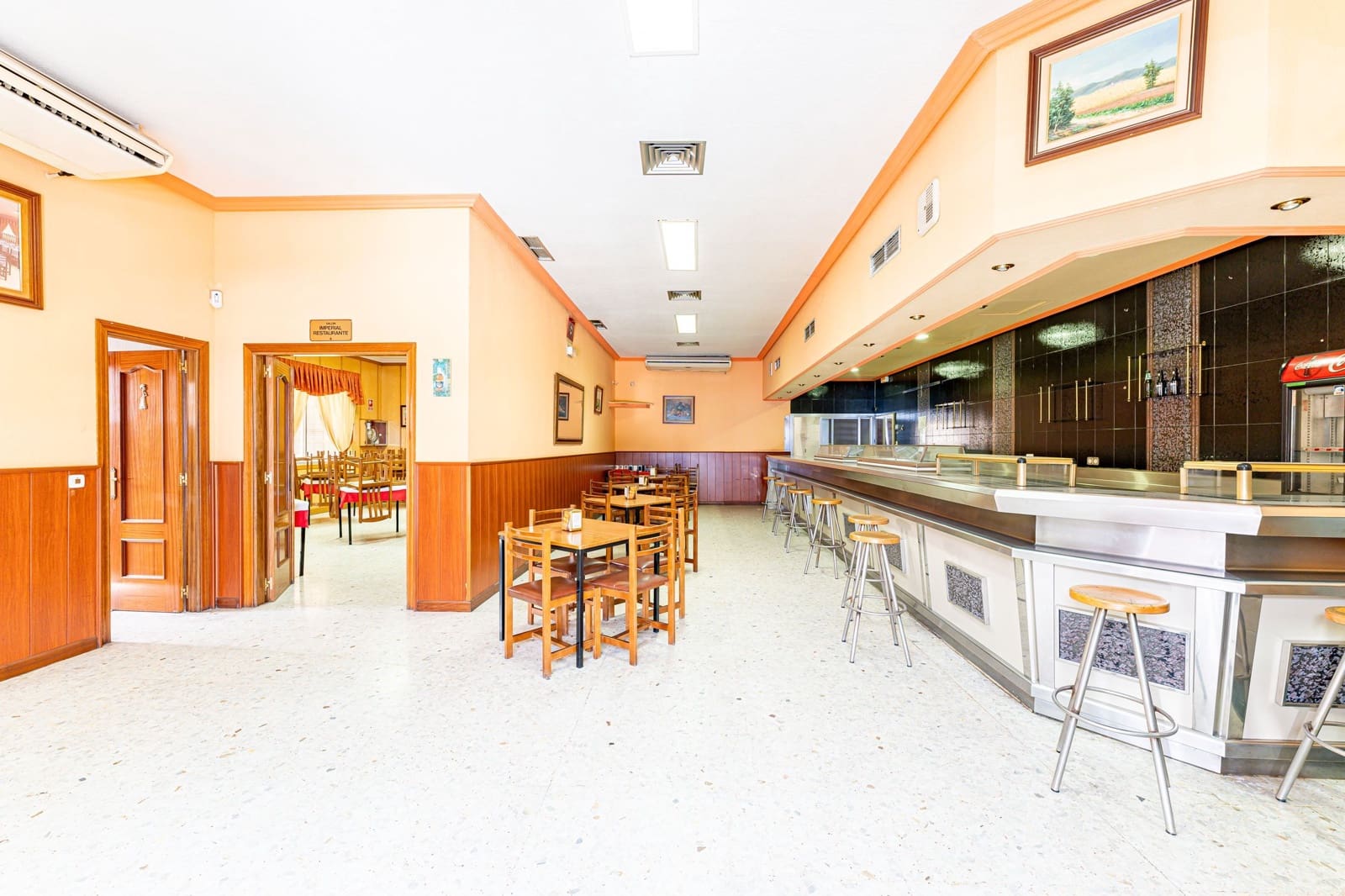 Erhverv til salg i Fuenlabrada - € 465.000 (Ref: 7009287)