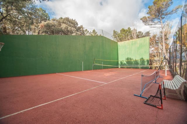 14 bedroom Finca/Country House for sale in Guadarrama with pool garage - € 3,500,000 (Ref: 7264606)