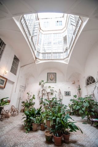 15 soveværelse Hotel til salg i Arcos de la Frontera - € 590.000 (Ref: 7313024)