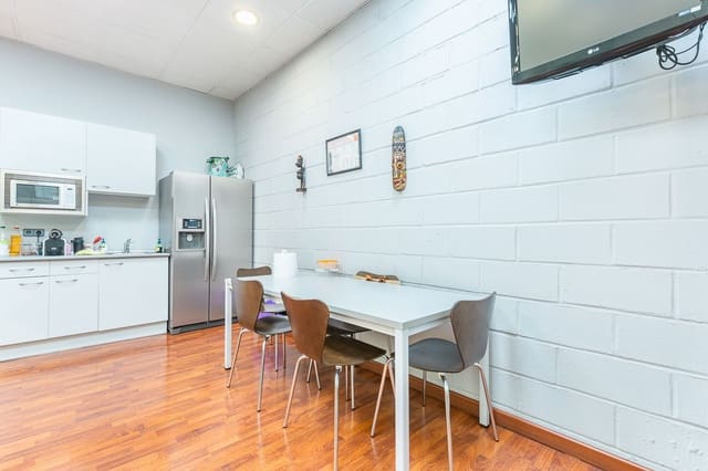 Office for sale in Coslada - € 540,000 (Ref: 7407629)