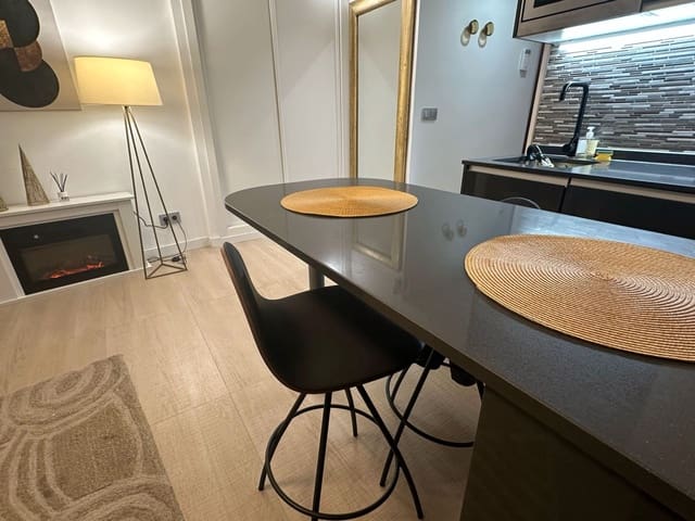 Apartamento de 1 habitación en Palacio, Madrid ciudad en venta - 435.000 € (Ref: 7746020)