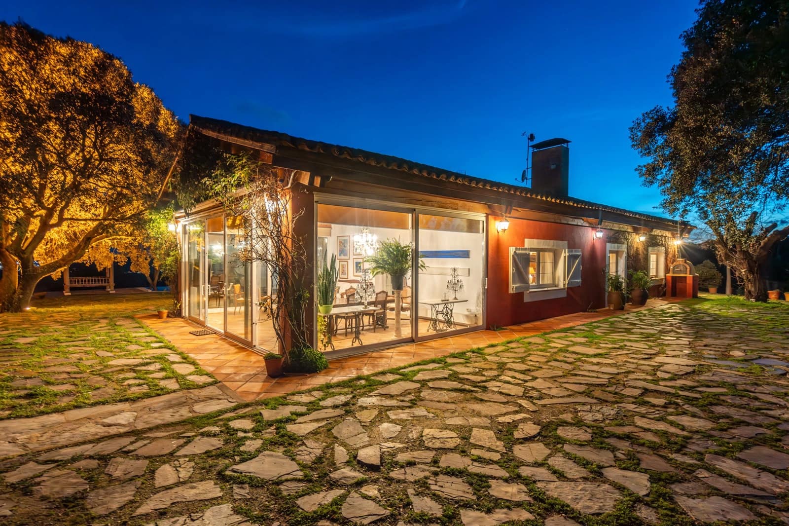 Finca/Casa Rural de 5 habitaciones en Chapinería en venta con piscina garaje - 2.500.000 € (Ref: 8129084)