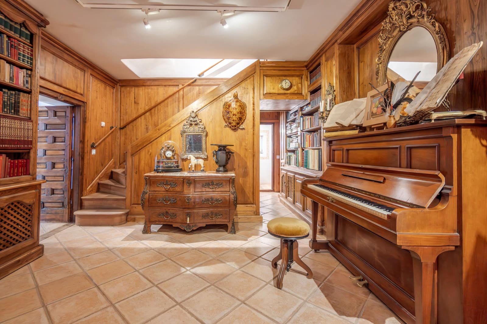 Finca/Casa Rural de 5 habitaciones en Chapinería en venta con piscina garaje - 2.500.000 € (Ref: 8129084)