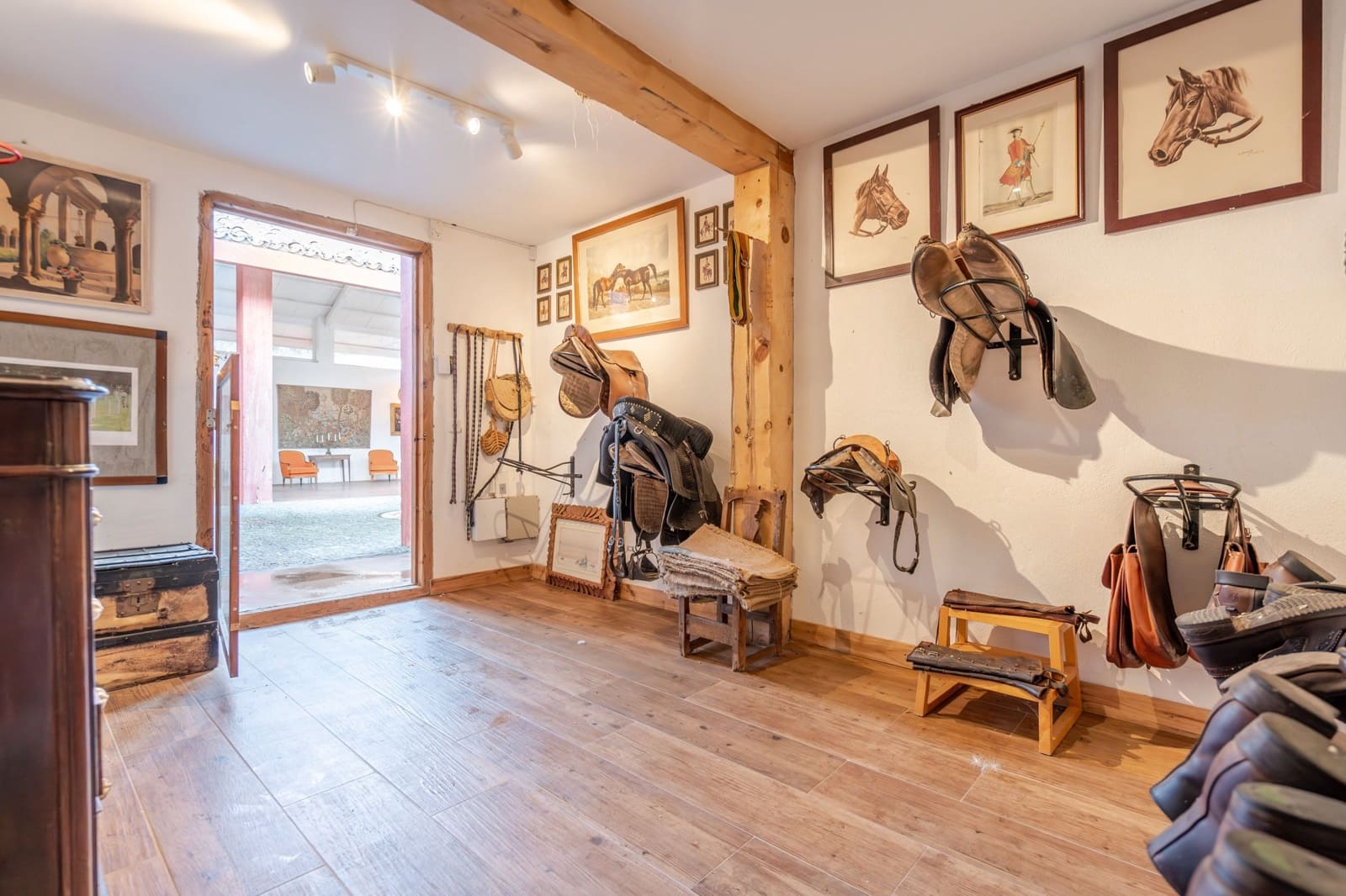 Finca/Casa Rural de 5 habitaciones en Chapinería en venta con piscina garaje - 2.500.000 € (Ref: 8129084)